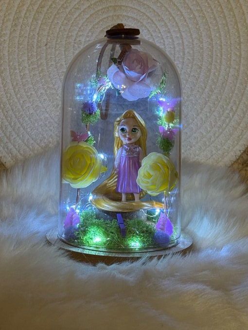 Cloche lumineuse raiponce 